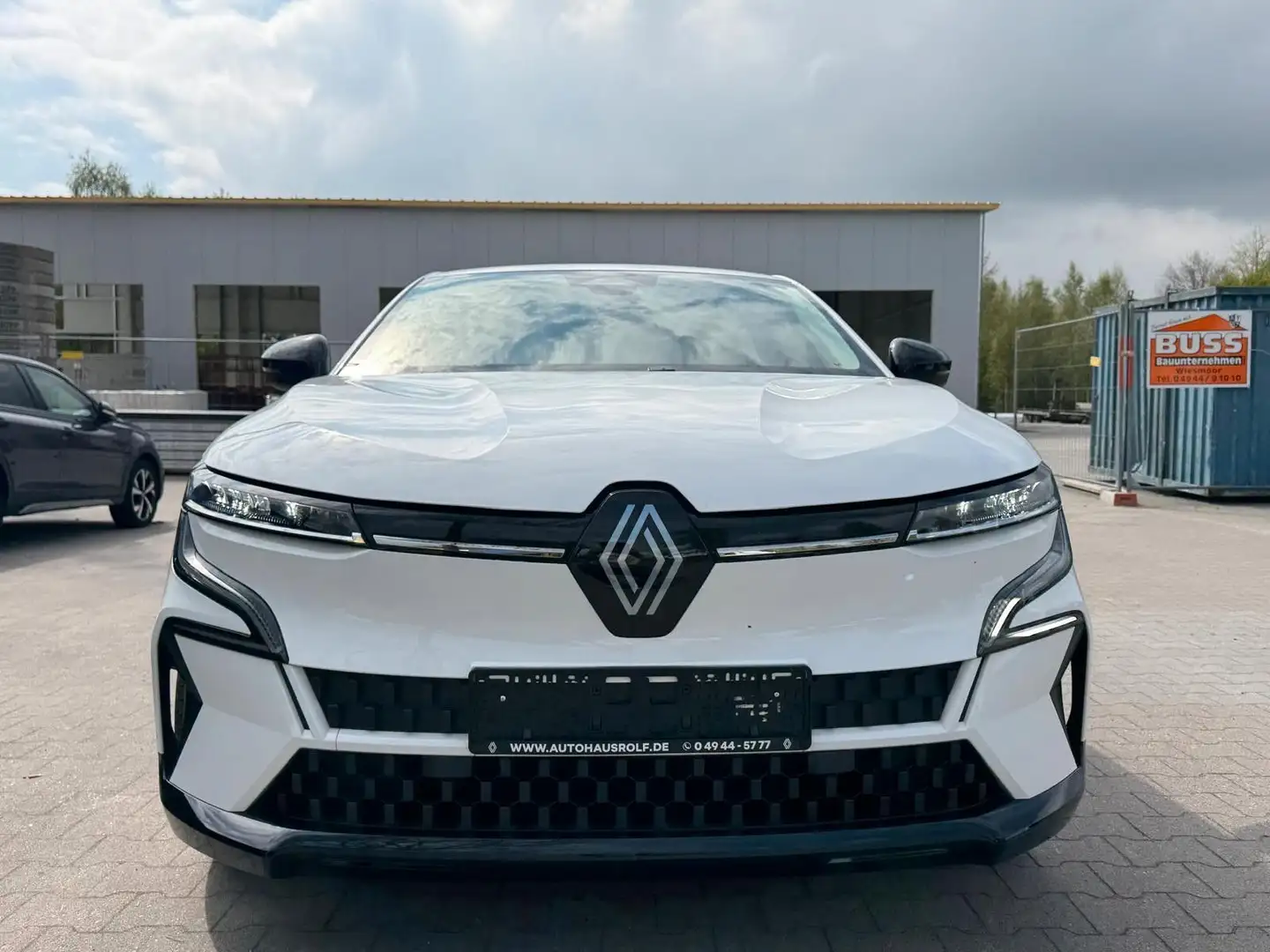 Renault Megane E-Tech Electric Equilibre Blanc - 2
