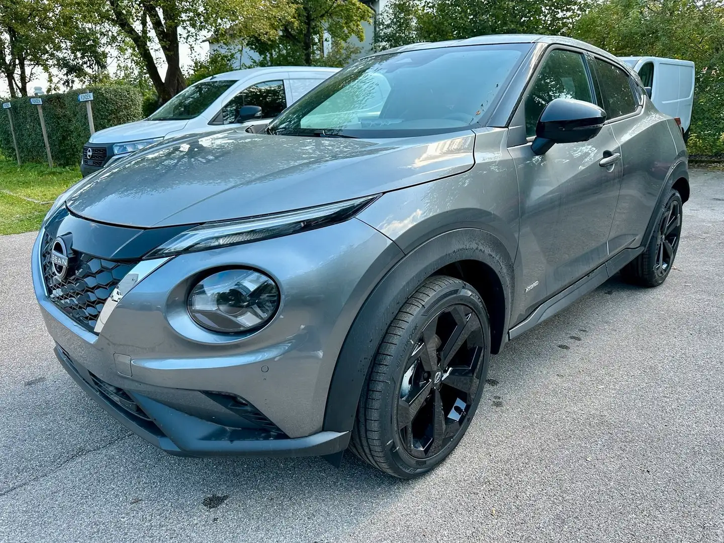 Nissan Juke 1.6 Hybrid 4AMT Tekna BOSE Grigio - 2