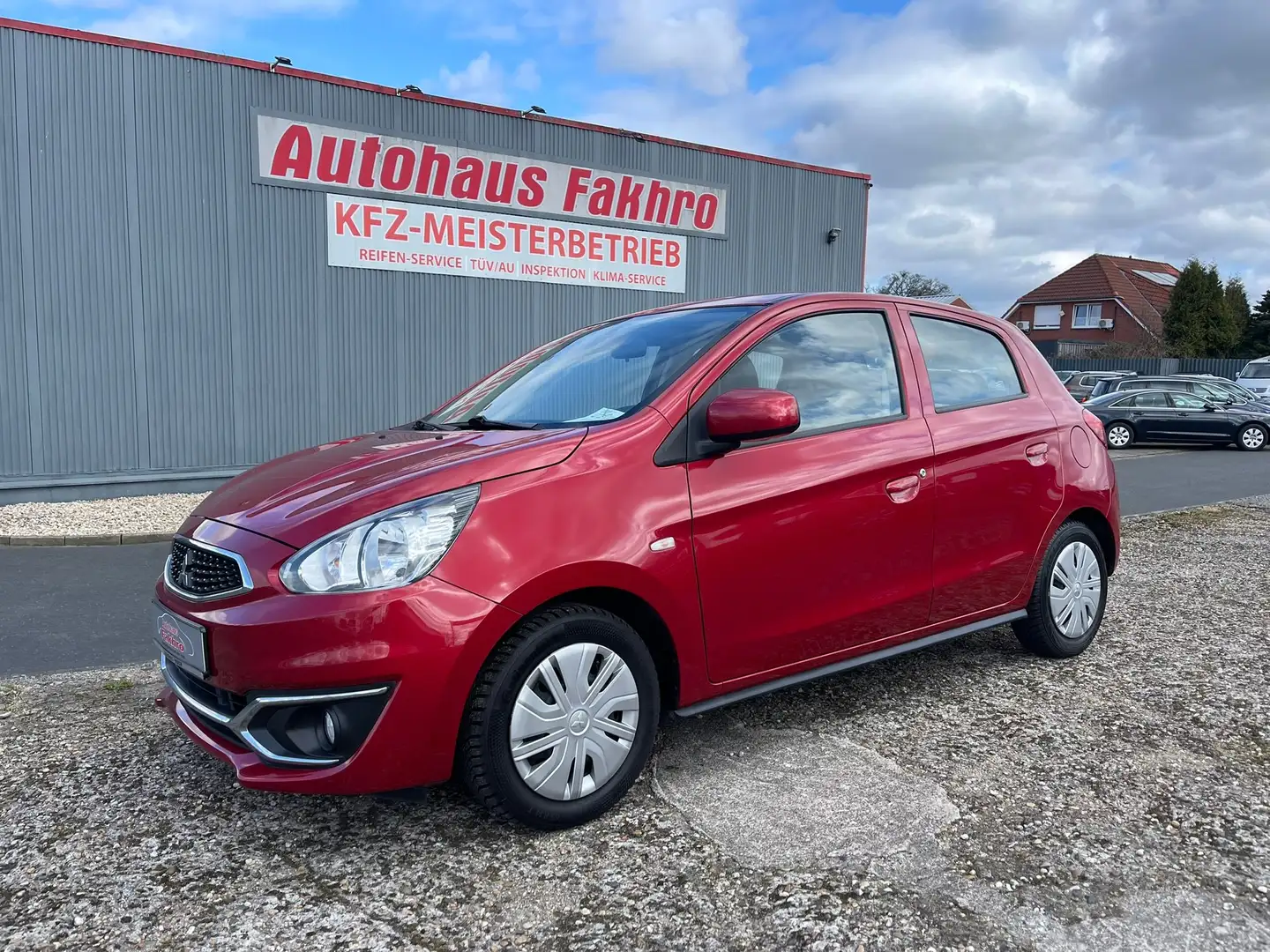 Mitsubishi Space Star Edition 1.0 Benzin **Klima, Regen-Lichtsensor** Rosso - 1