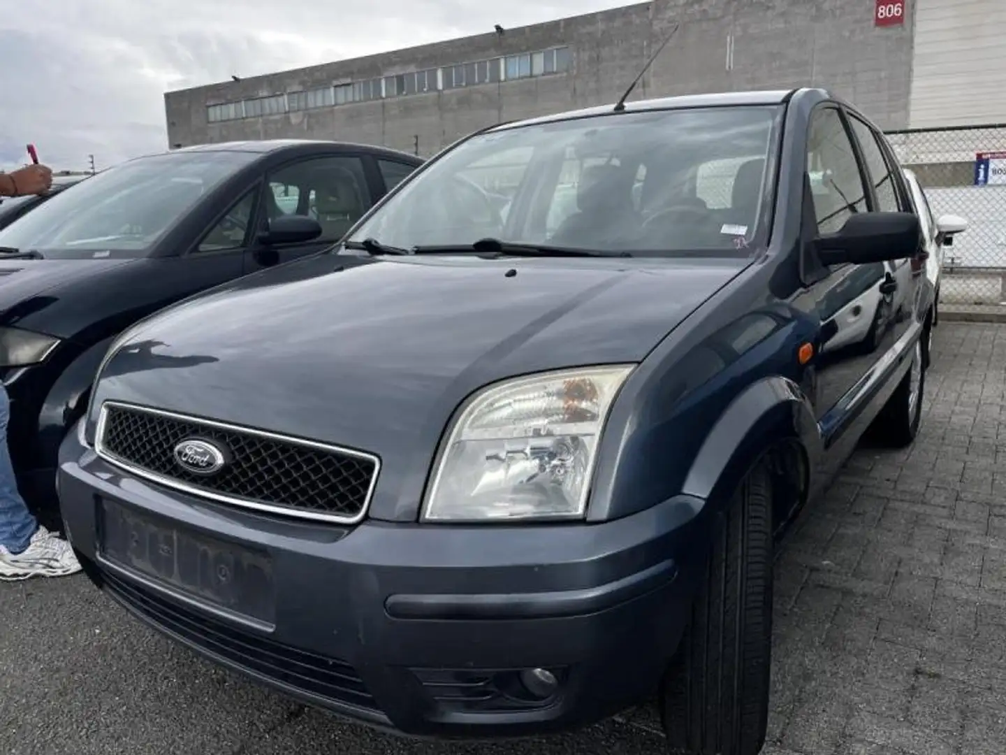Ford Fusion Fusion 1.4 Elegance Grey - 1