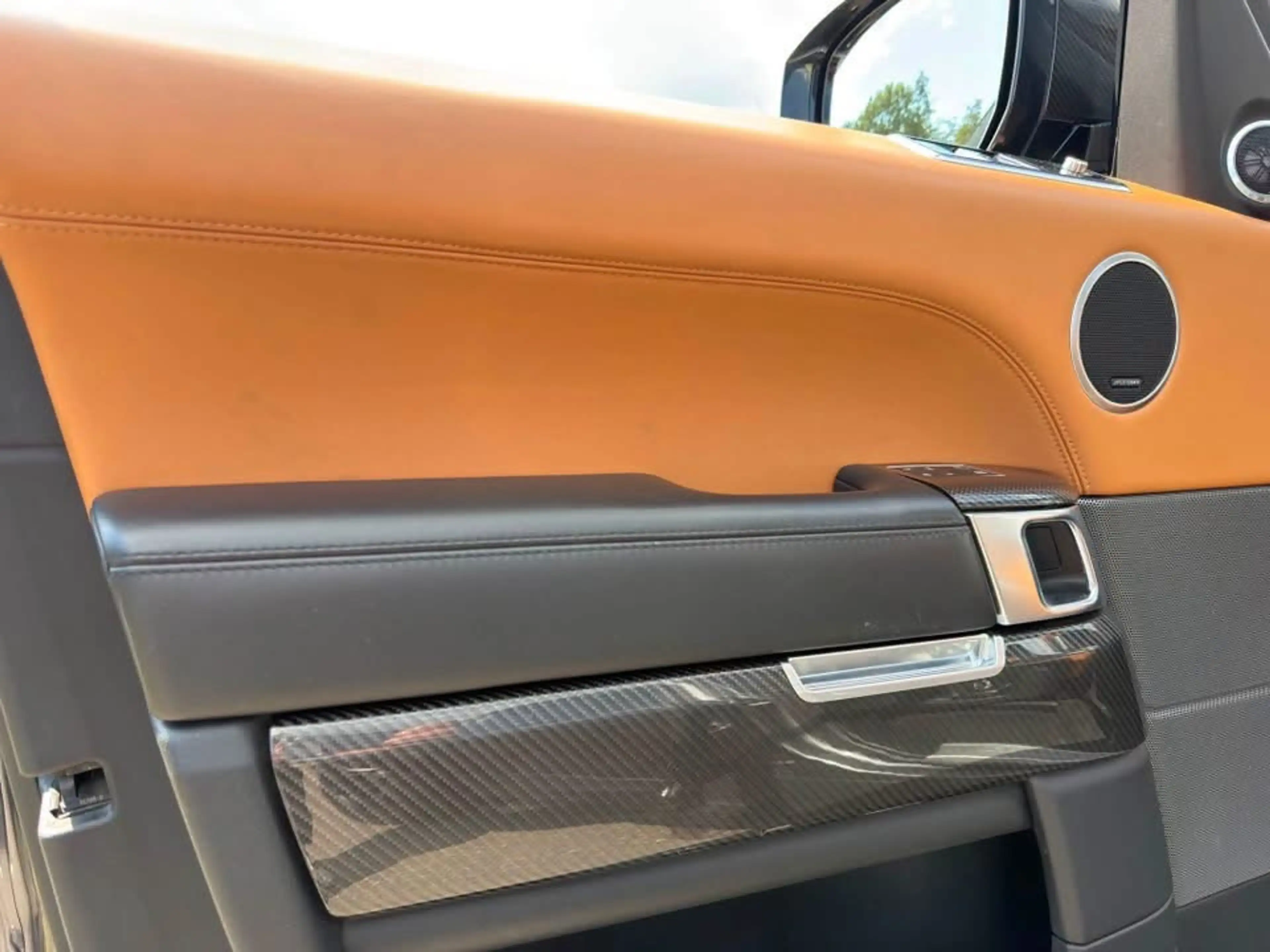 Land Rover Range Rover Sport Range Rover Sport 5.0 V8 P575 SC SVR — photo 12