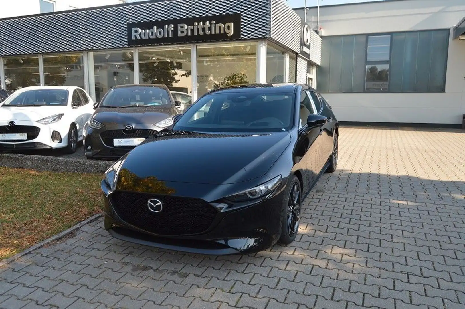 Mazda 3 SKYACTIV-X 186PS 6AG Exclusive-line Navi Černá - 2