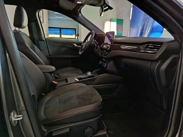 Ford Kuga view 14