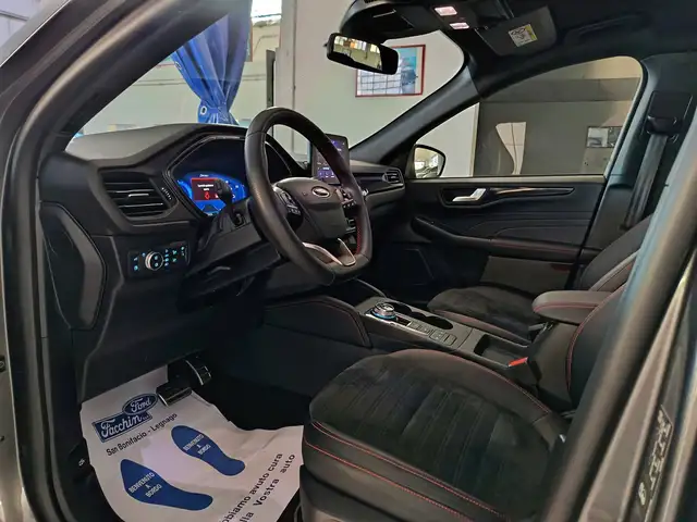 Ford Kuga view 2