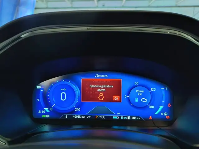 Ford Kuga view 10
