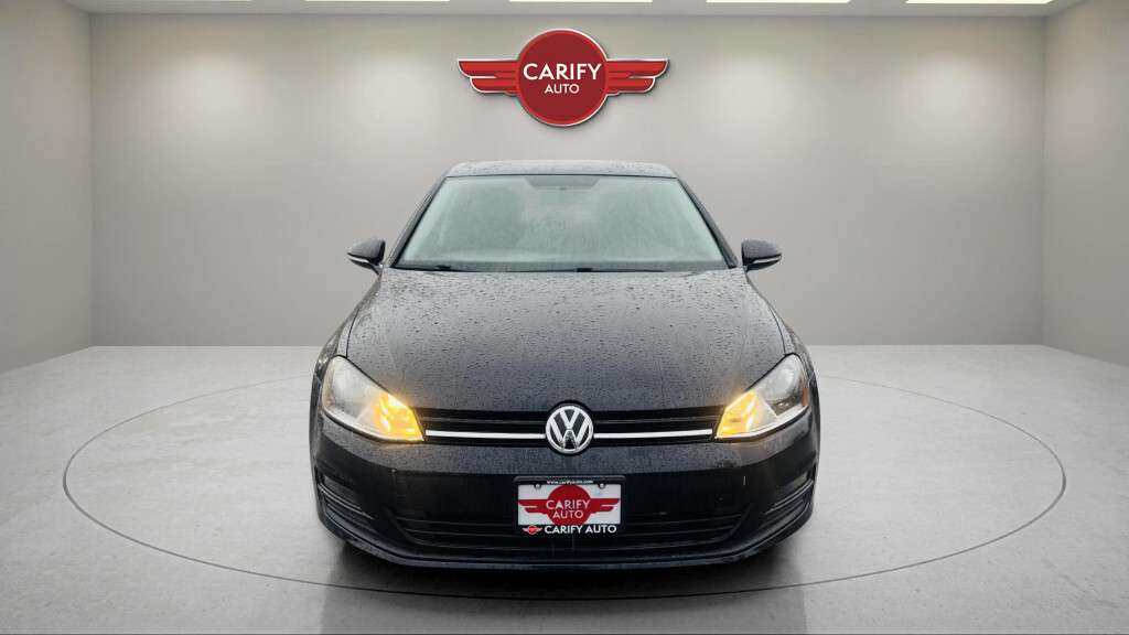 2015 Volkswagen Golf 5dr Hatchback 1.8 TSI Trendline — снимка 1