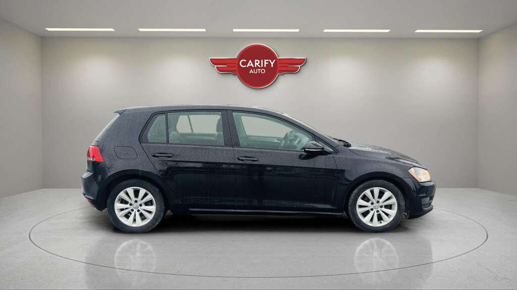 2015 Volkswagen Golf 5dr Hatchback 1.8 TSI Trendline — снимка 1