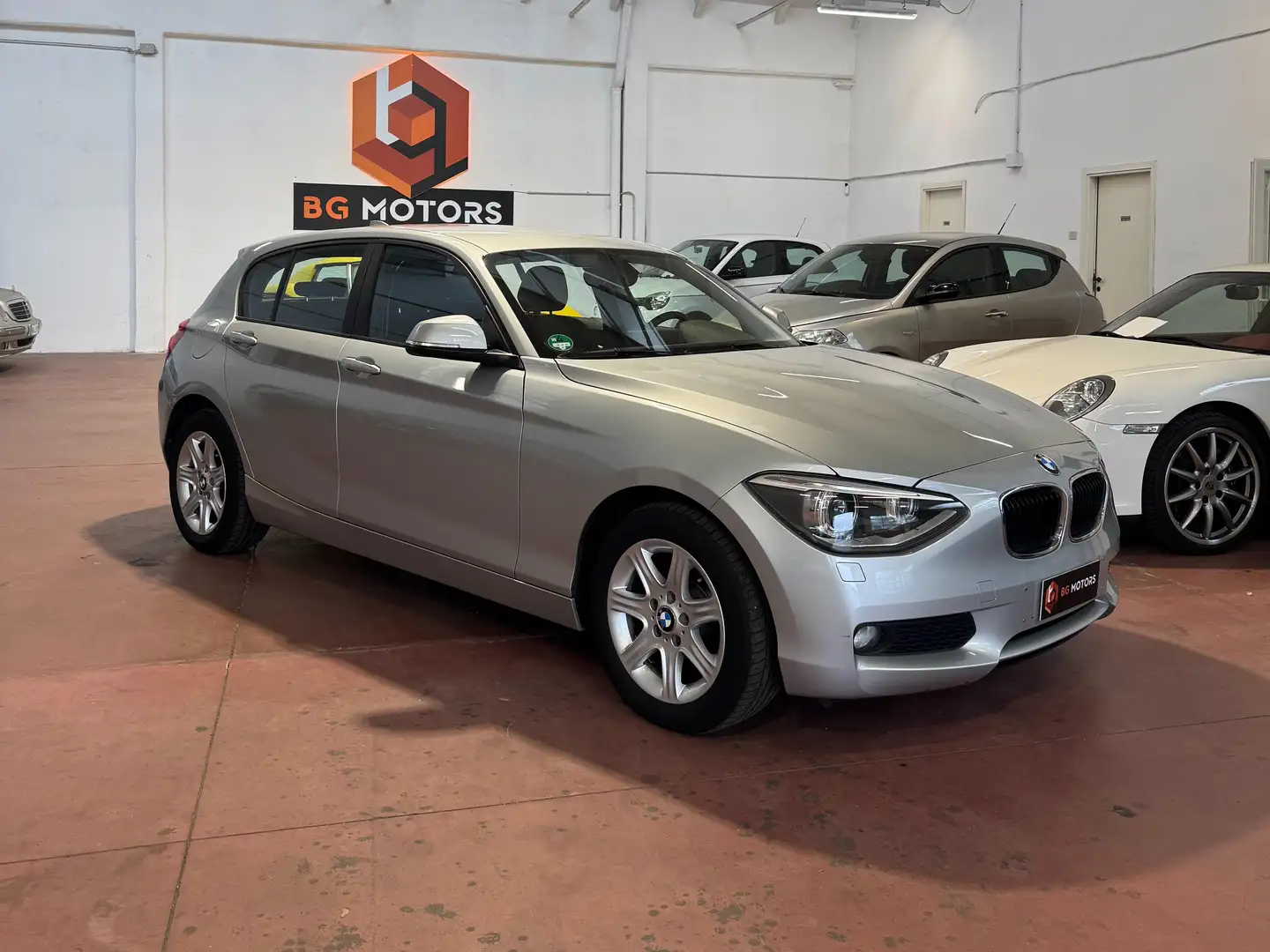 BMW 116 116i 5p Sport E6 Grigio - 2