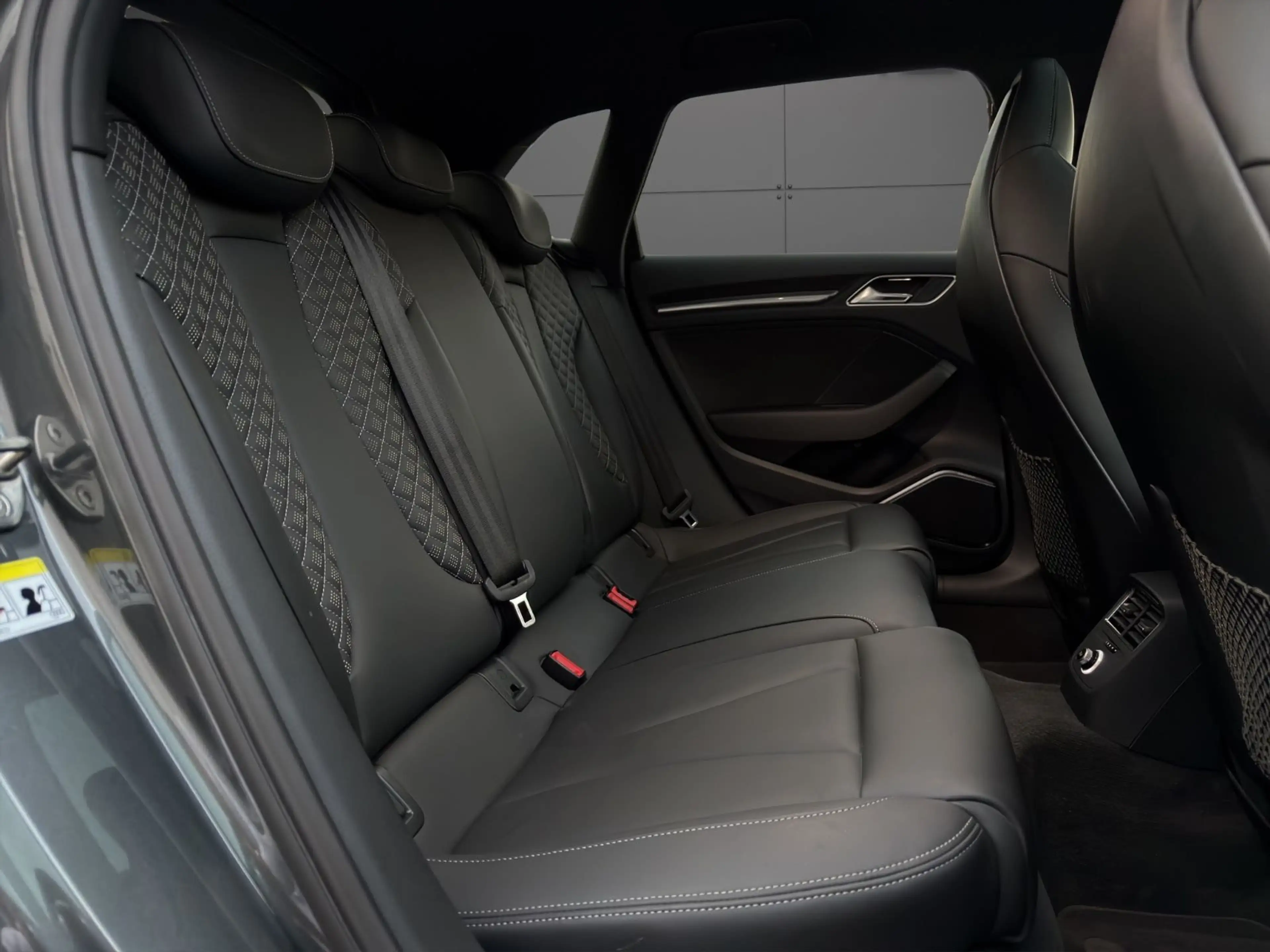 Audi RS3 Sportb.|Matrix|Pano|RS Sitze|B&O|Akrapo.|KW — photo 12