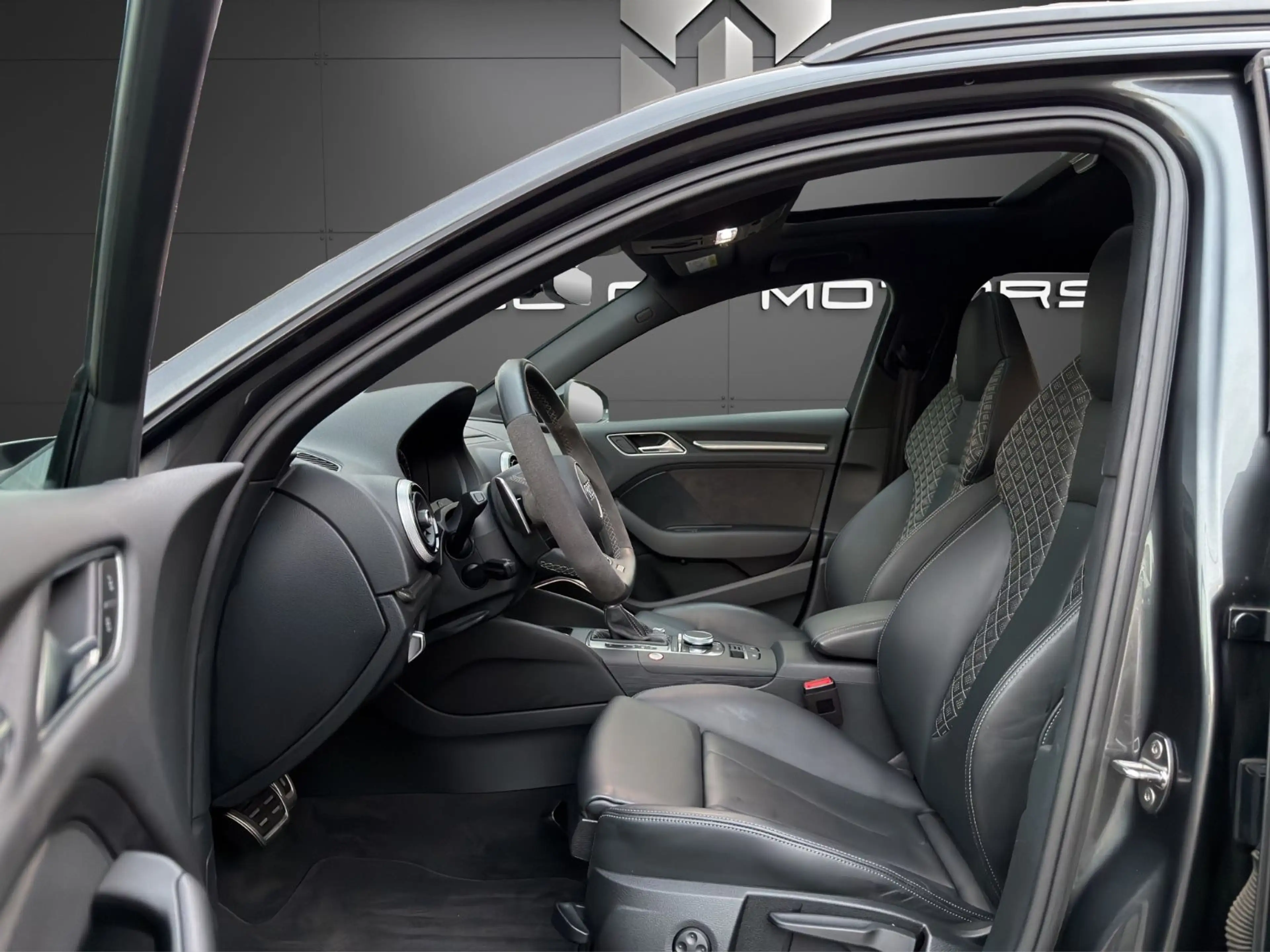 Audi RS3 Sportb.|Matrix|Pano|RS Sitze|B&O|Akrapo.|KW — photo 9