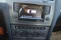 Volkswagen Golf Lounge 1,6 BMT TDI DPF+SHZ+PDC+TEL Grau - thumbnail 14