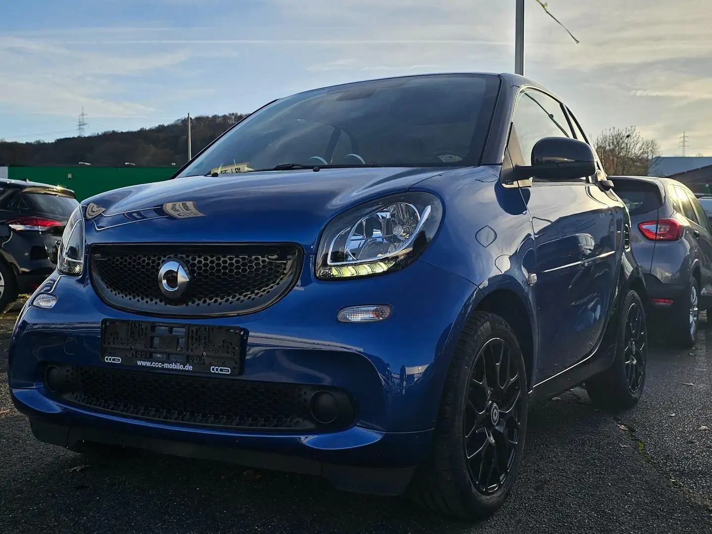 smart forTwo Basis 66 kW (453.344) Schwarz - 1