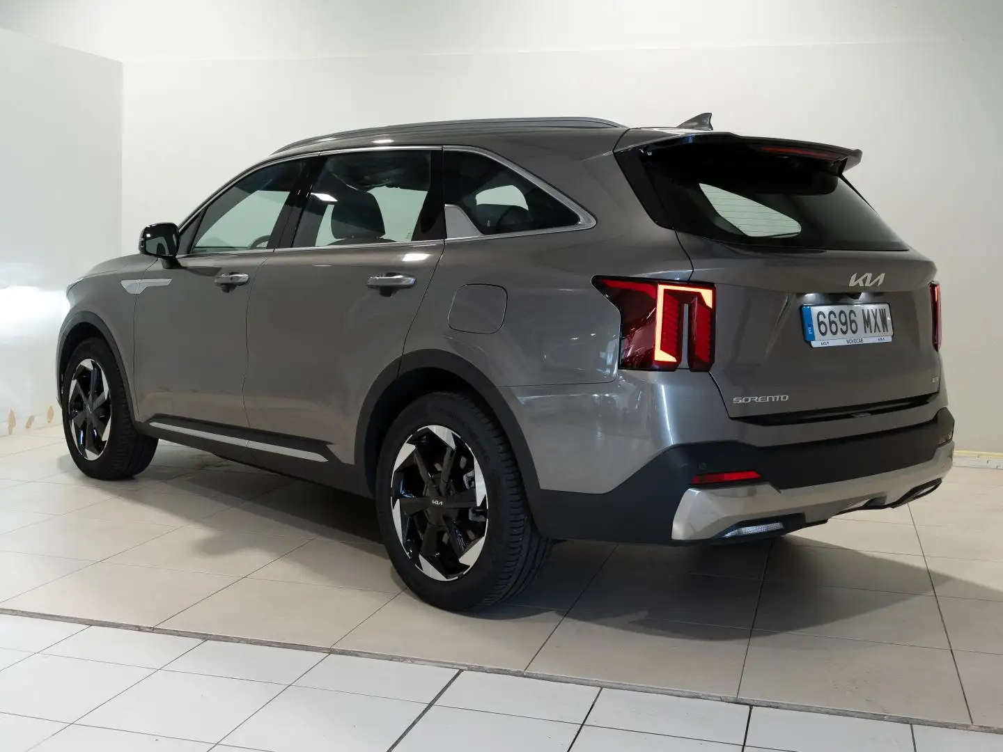 Kia Sorento 1.6 T-GDi HEV Drive 4x2 7pl - 2