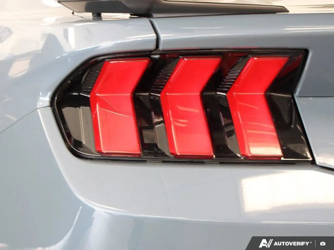 Ford Mustang photo Ford Mustang