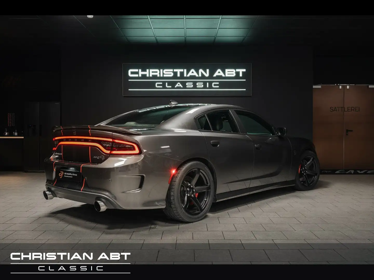 Dodge Charger SRT Hellcat Grijs - 2