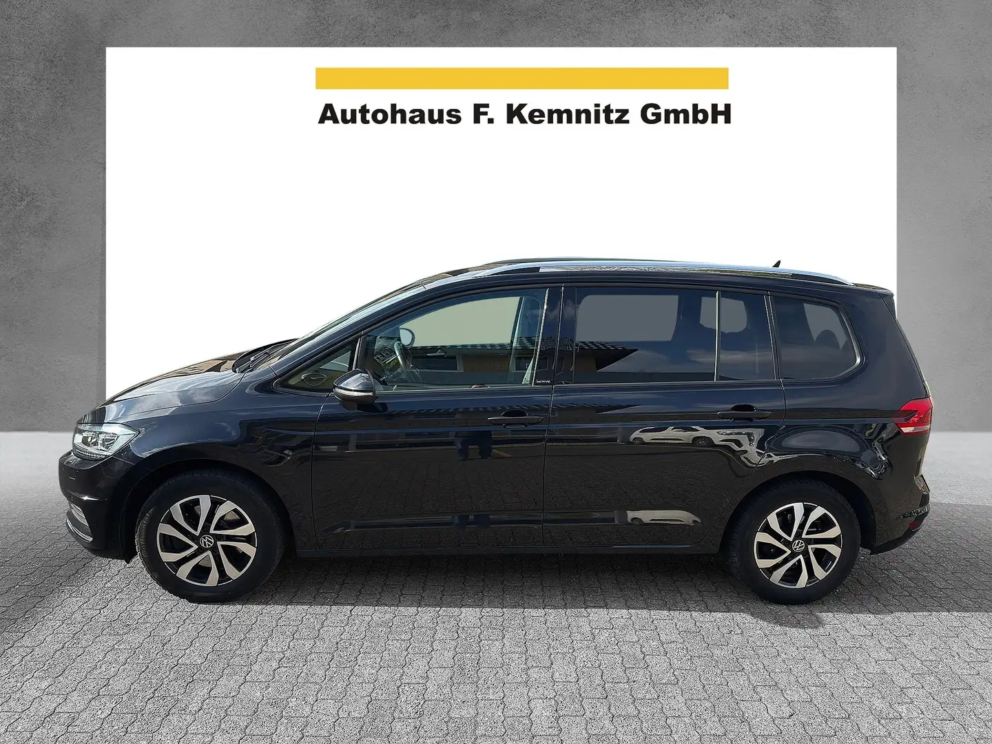 Volkswagen Touran Active / 7-SITZER / LED / ACC TEMPOMAT / NAVI Schwarz - 1
