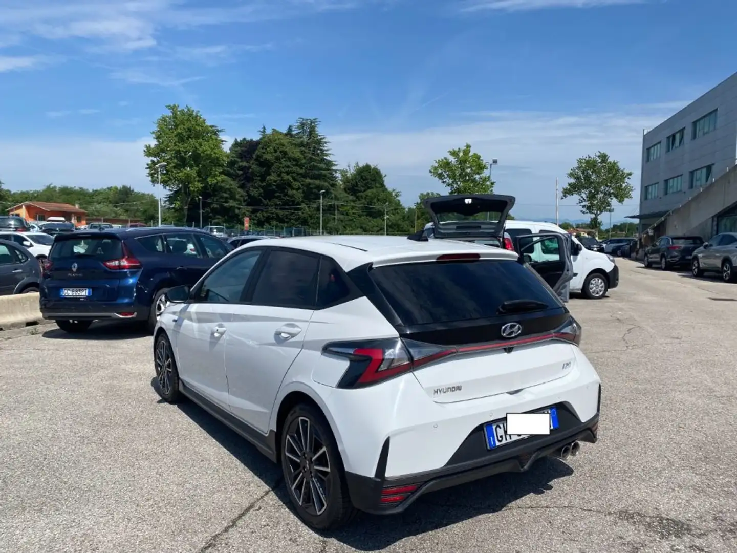 Hyundai i20 1.0 T-GDI 120 CV 48V iMT N-Line X COMMERCIANTI Bianco - 2