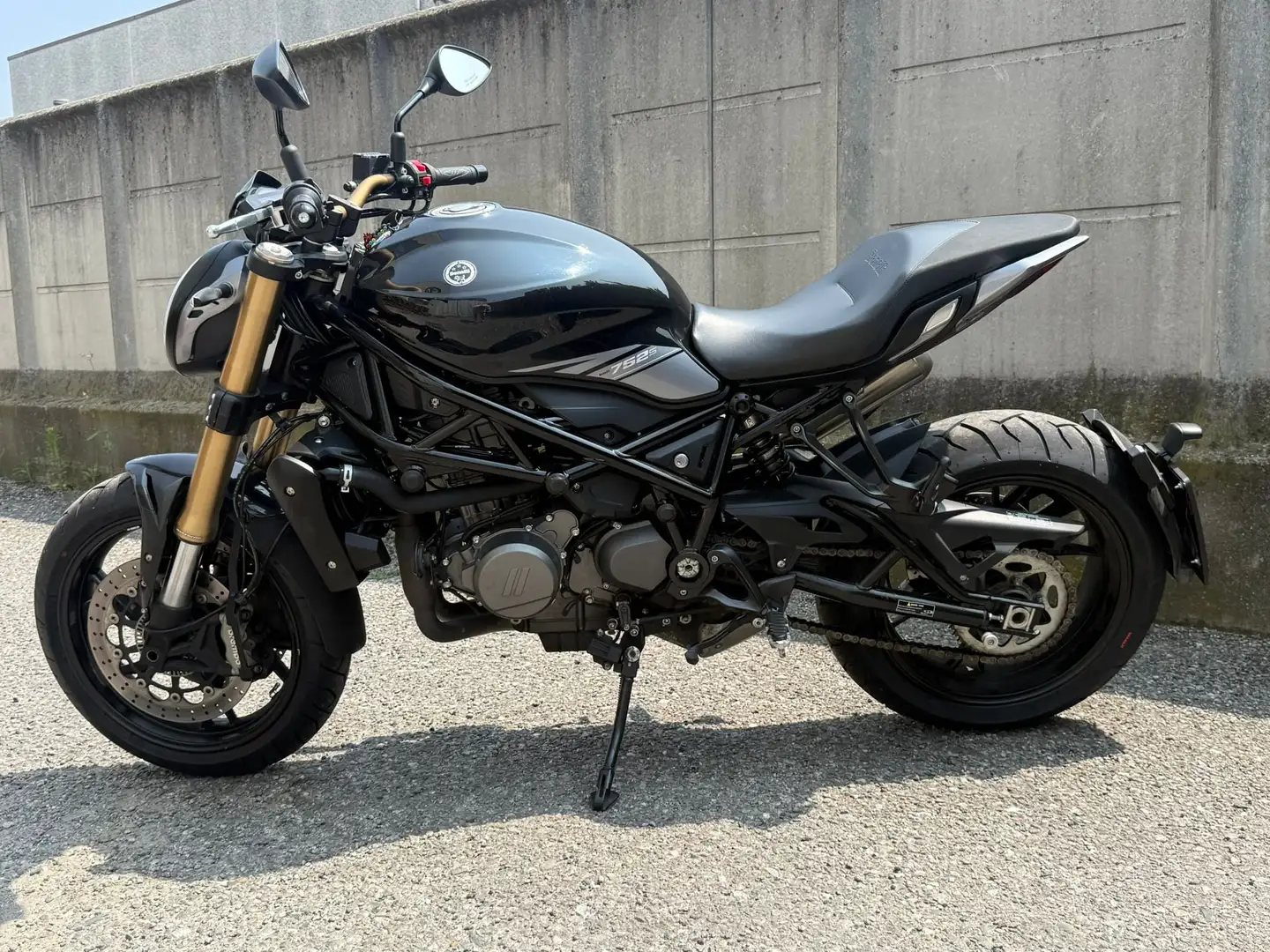 Benelli 752 S Nero - 2