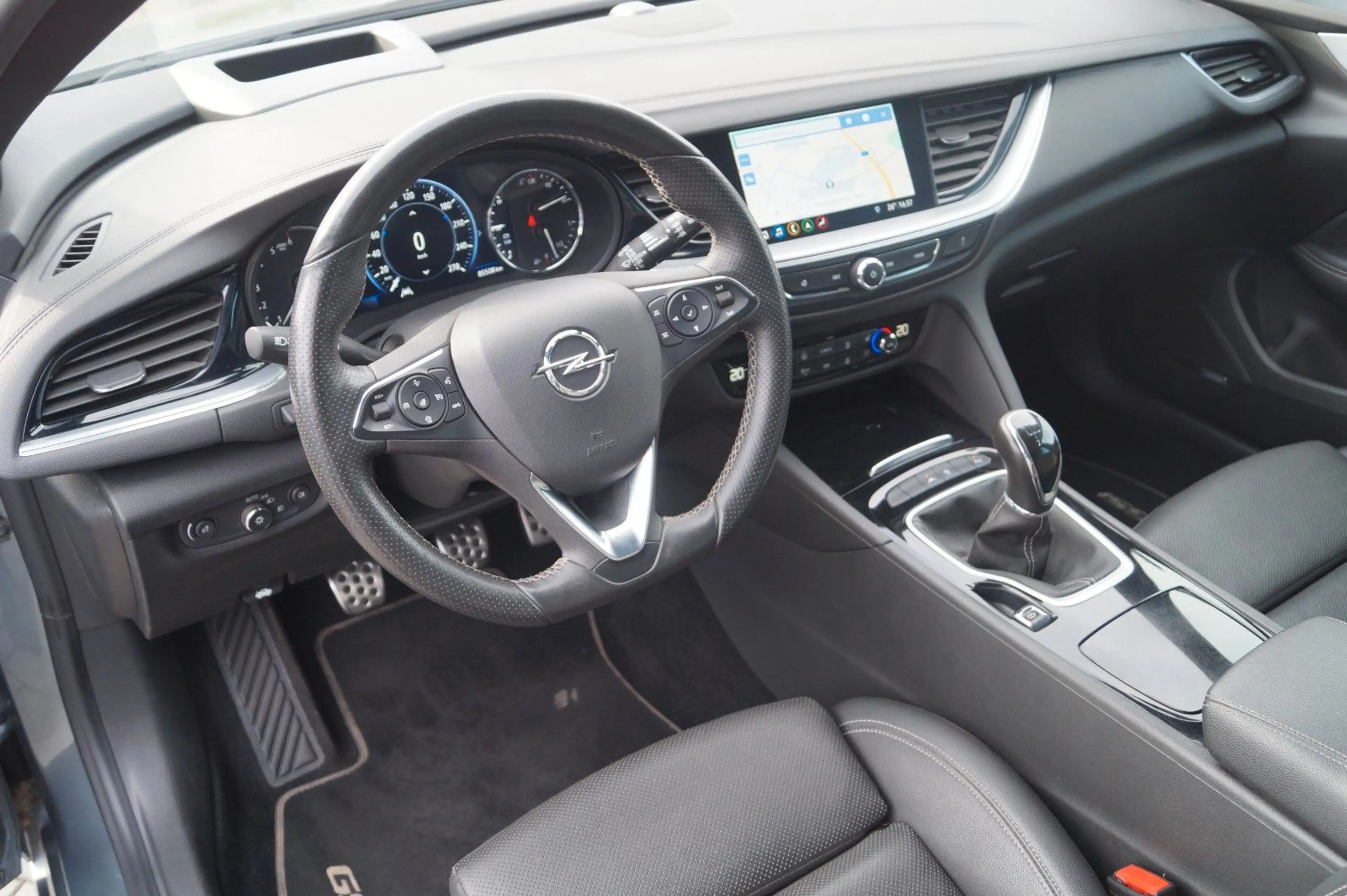 Opel Insignia B Sports Tourer Ultimate *ACC*Head UP* — photo 7