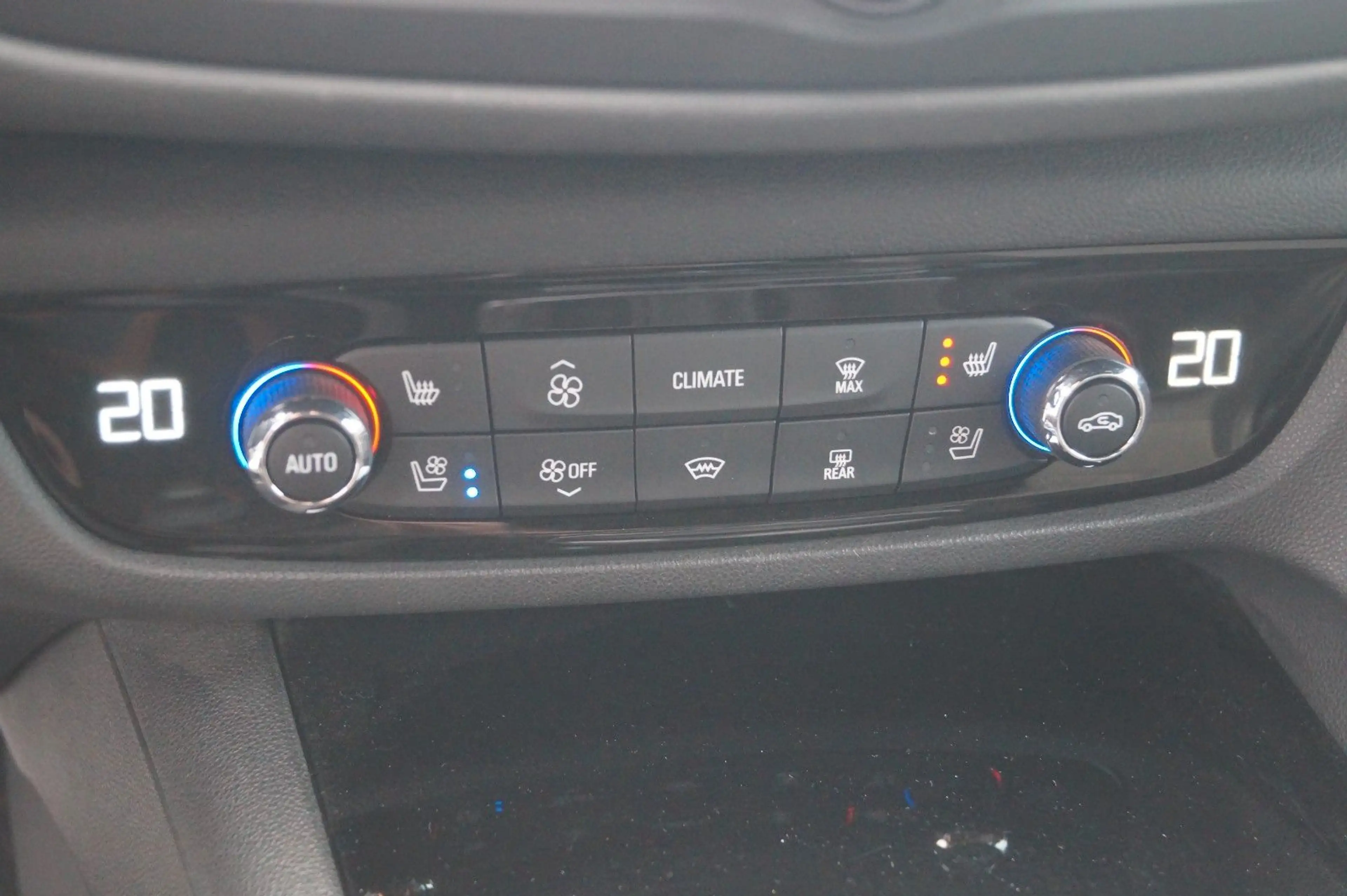Opel Insignia B Sports Tourer Ultimate *ACC*Head UP* — photo 14