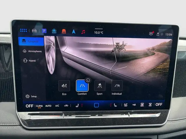 Volkswagen Tiguan view 14