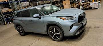 Highlander 2.5 Hybrid Luxury