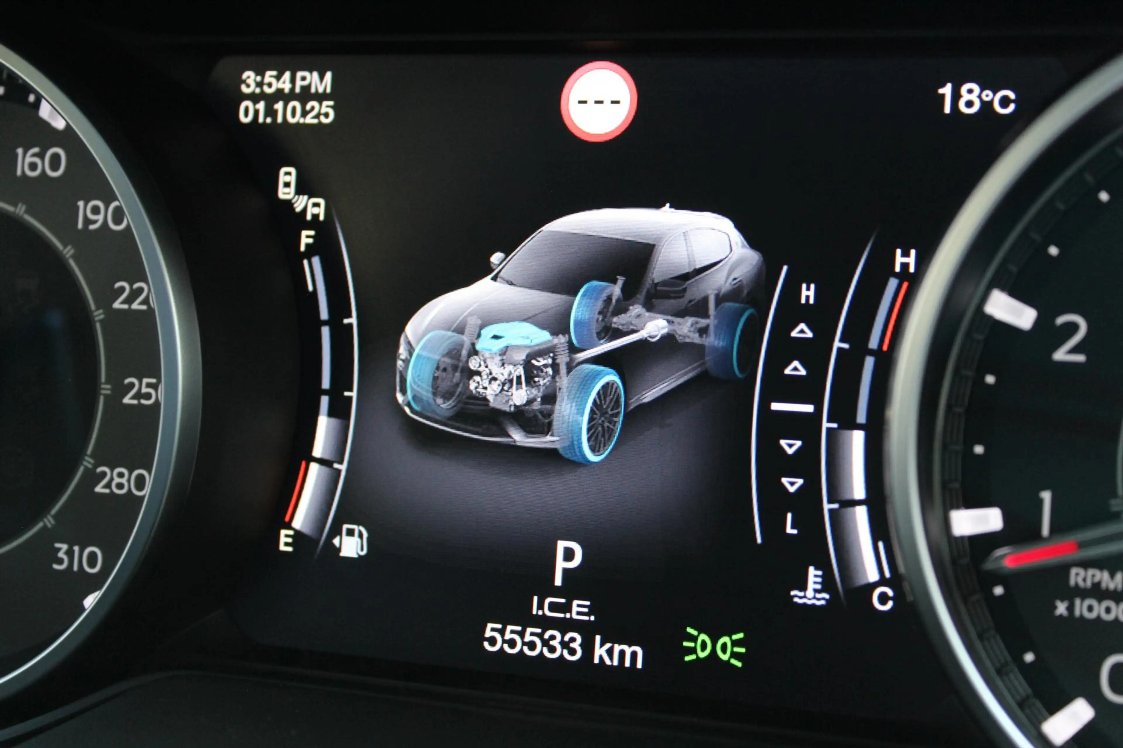 Maserati Levante 2.0 Hybrid Executive | NL-AUTO! | CAMERA | CARPLAY — photo 47