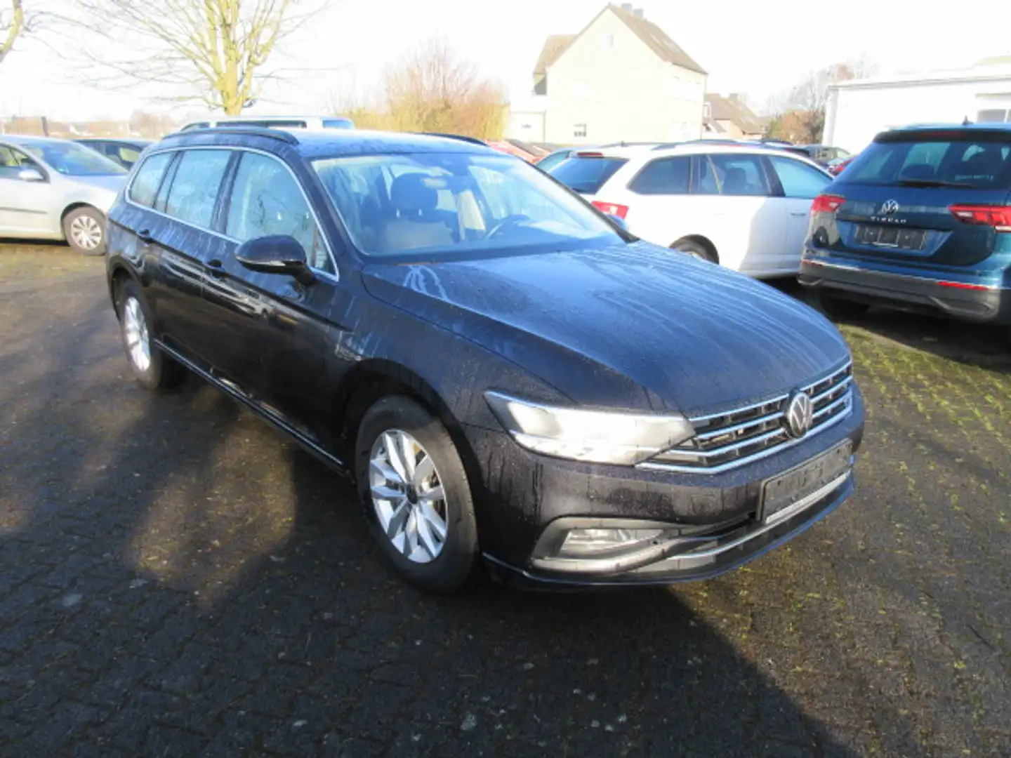 Volkswagen Passat Variant Business 1.5 TSI DSG NAVI LED KAMERA ALU ACC APS SITZH. Schwarz - 1