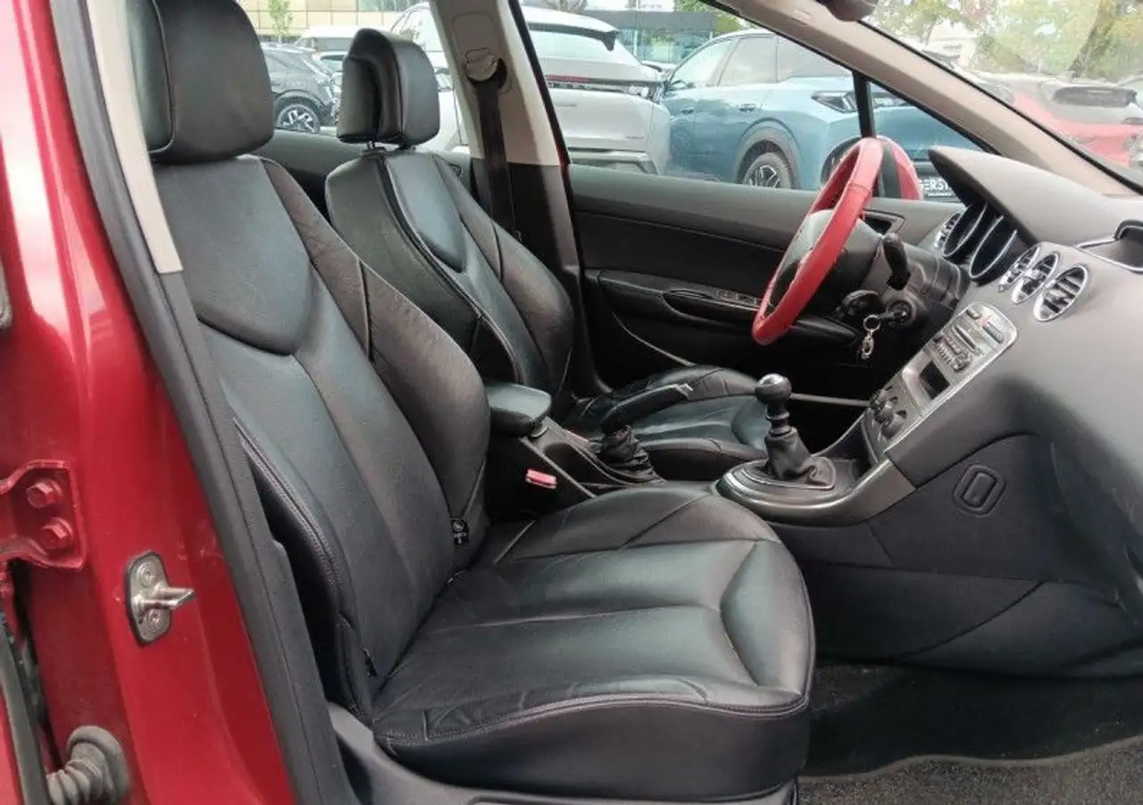 Peugeot 308 308 — photo 8