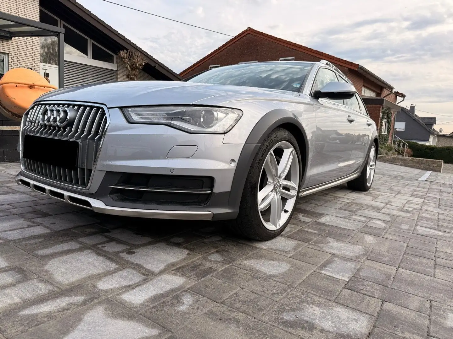 Audi A6 allroad quattro 3.0 TDI+BOSE+AHK+ALCANTARA+ Silber - 1