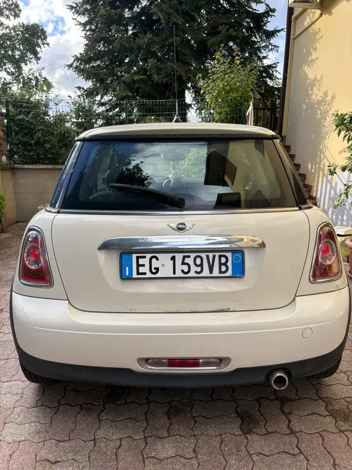 MINI One D