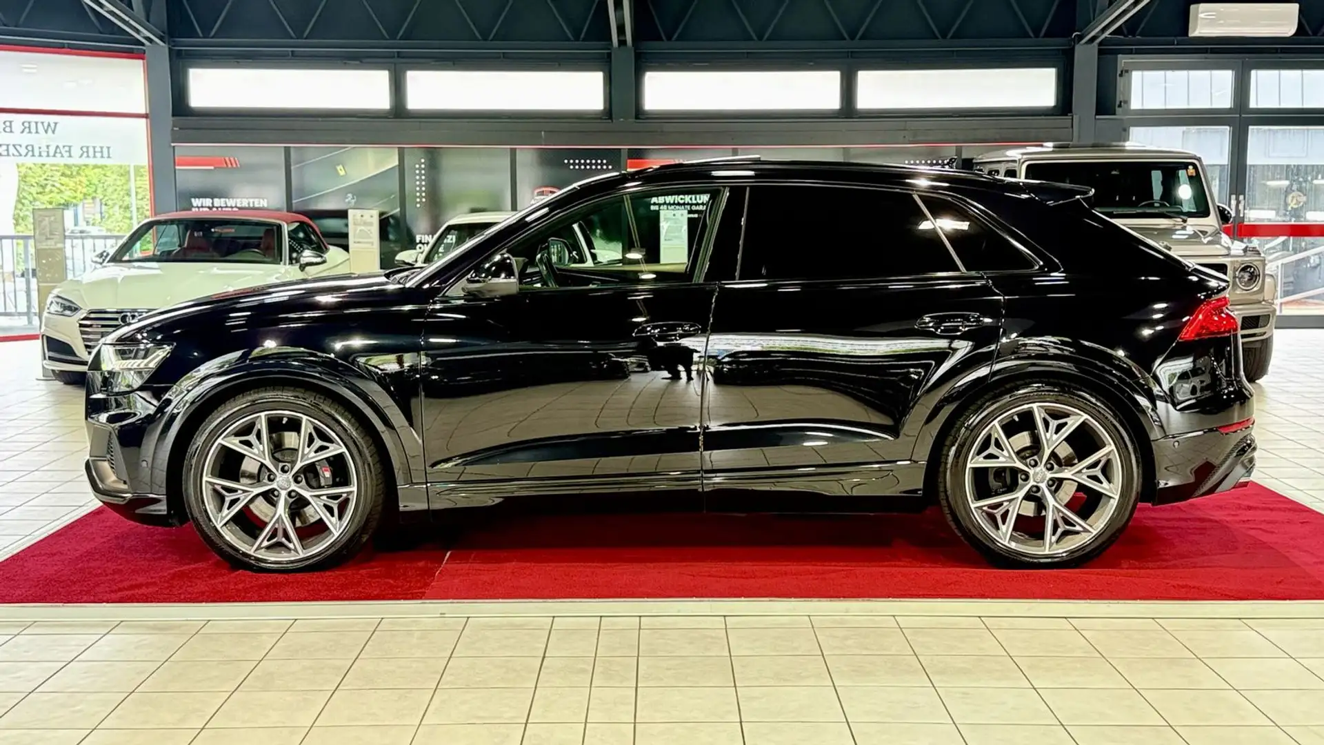 Audi SQ8 4.0 TDI quattro +PANO+AHK+B&O+STANDHEIZUNG Schwarz - 2