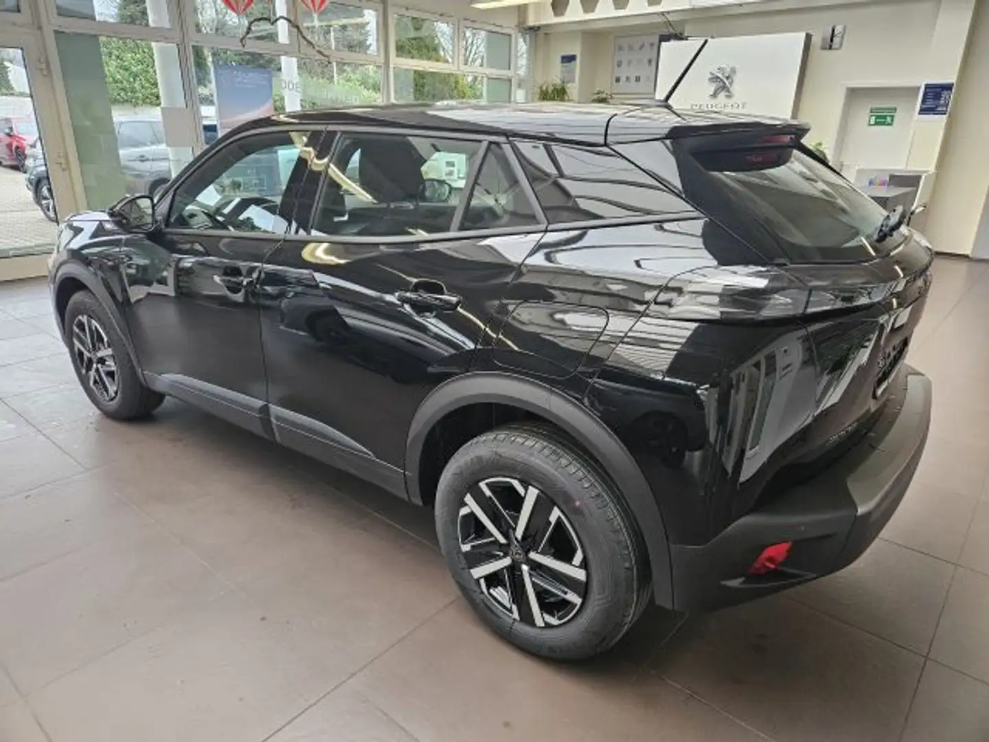 Peugeot 2008 PureTech 100 Style Noir - 1