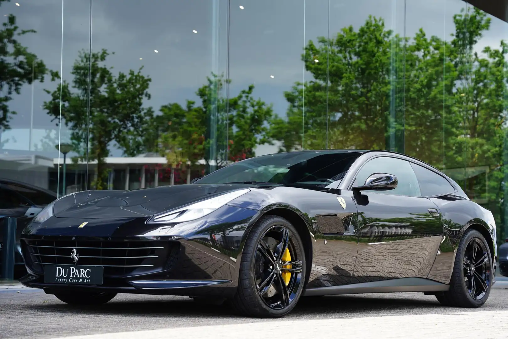 Ferrari GTC4 Lusso T 3.9 V8 / Atelier Car / Passenger Display Schwarz - 1