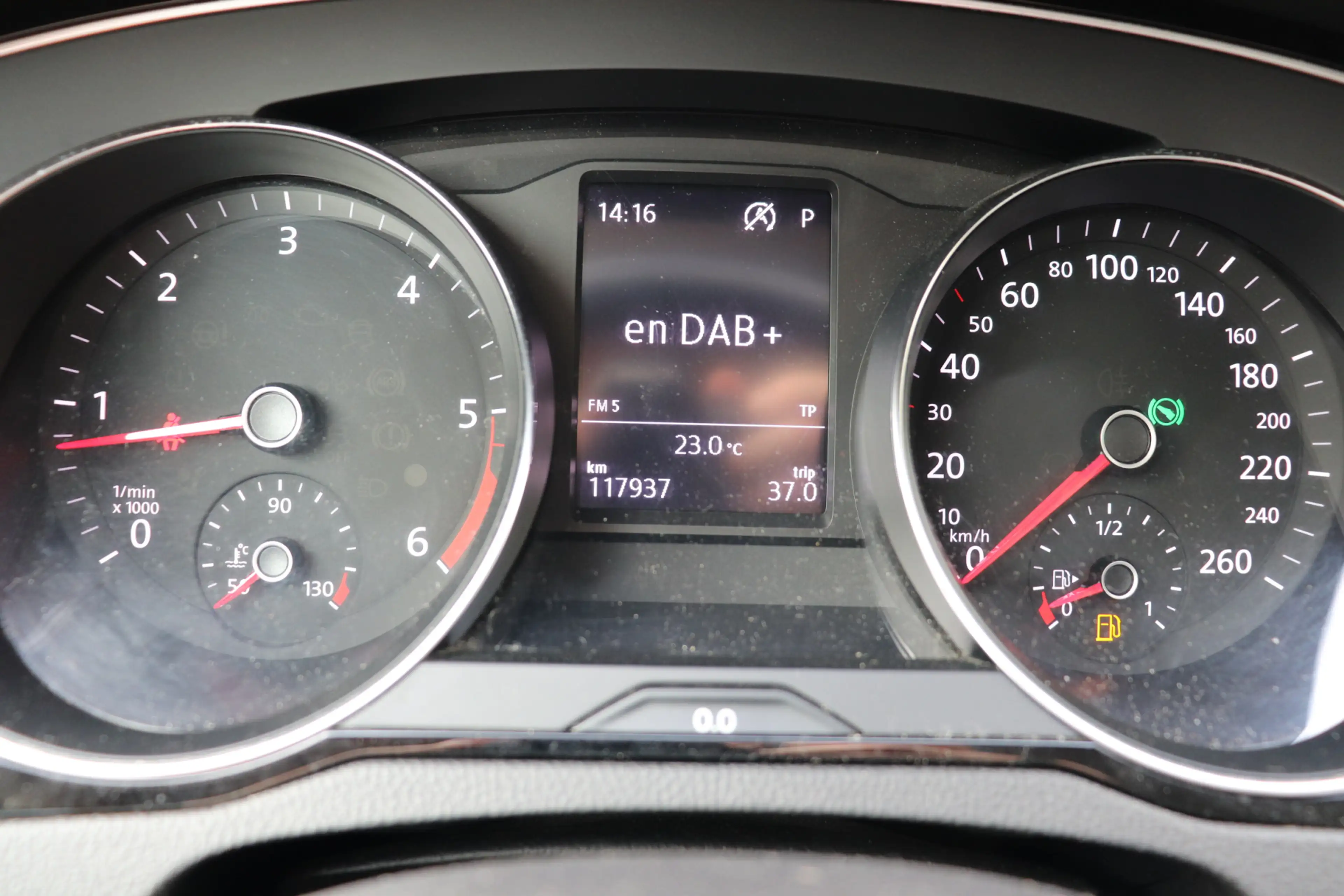 Volkswagen Passat Variant 1.6 TDI Comfortline Automaat. Lage km stand, eerst — photo 14