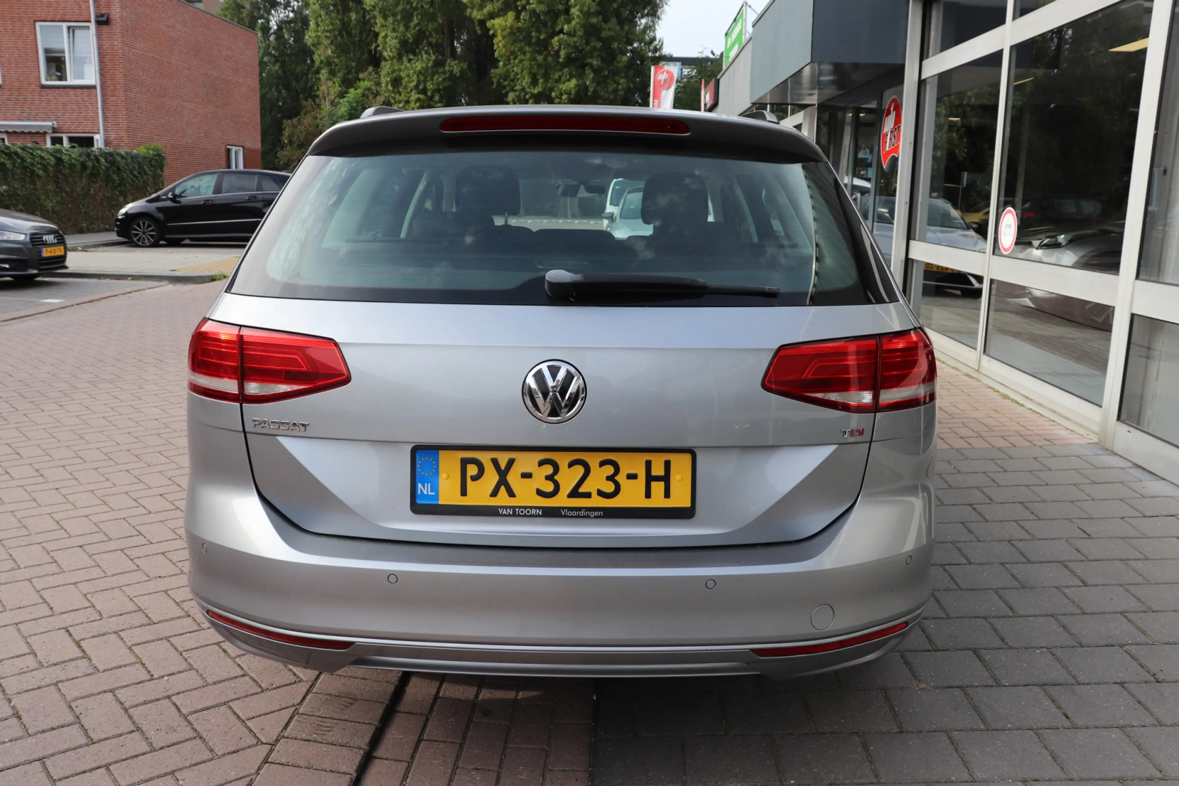 Volkswagen Passat Variant 1.6 TDI Comfortline Automaat. Lage km stand, eerst — photo 7