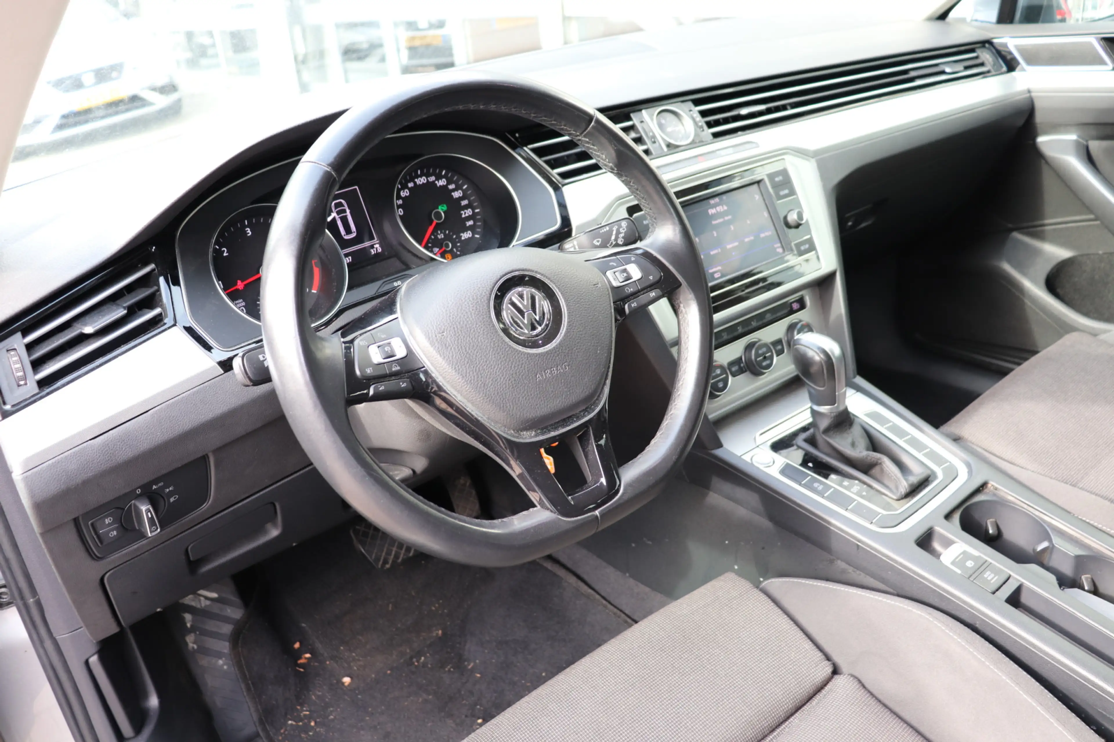 Volkswagen Passat Variant 1.6 TDI Comfortline Automaat. Lage km stand, eerst — photo 9