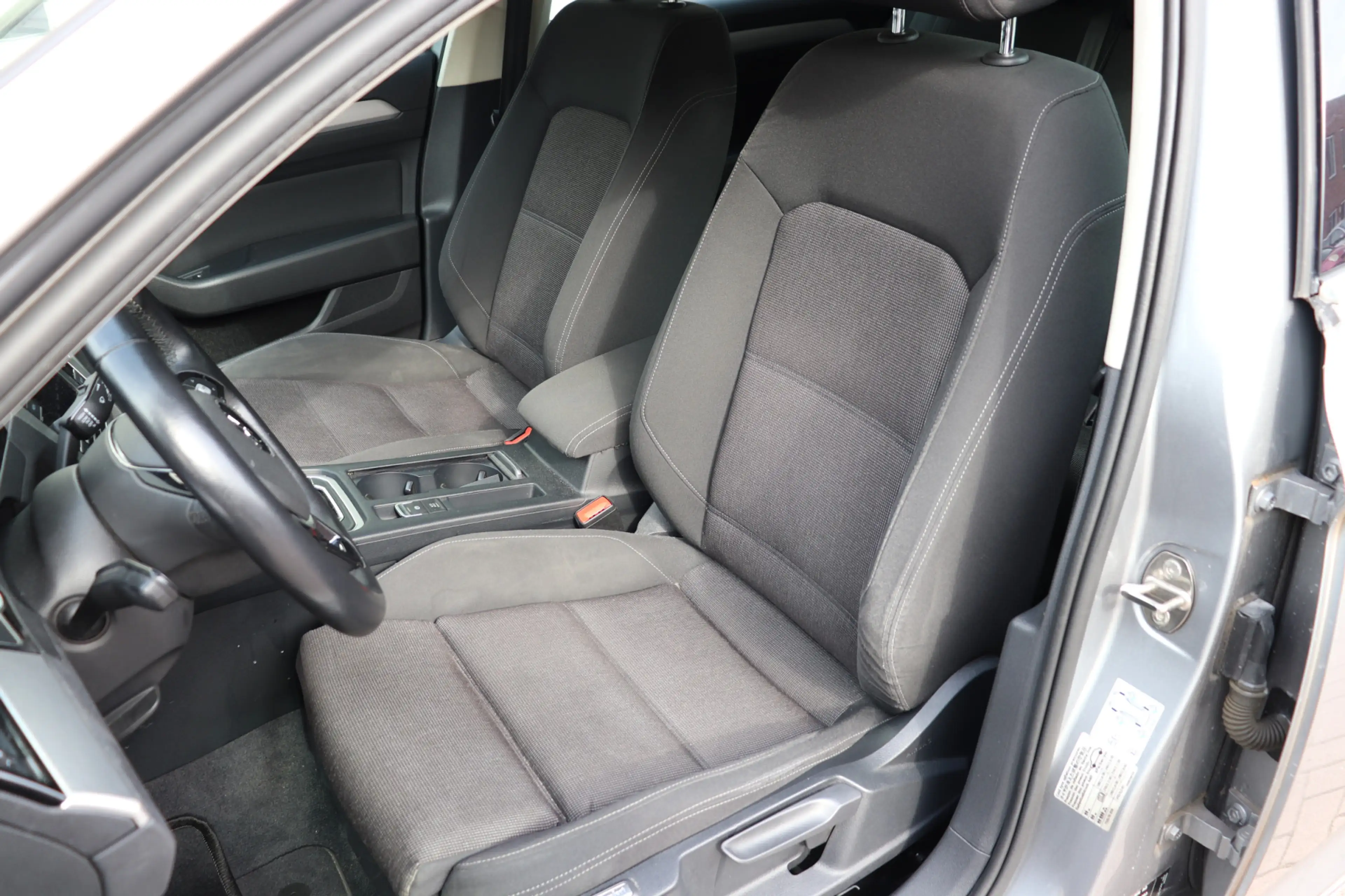 Volkswagen Passat Variant 1.6 TDI Comfortline Automaat. Lage km stand, eerst — photo 11