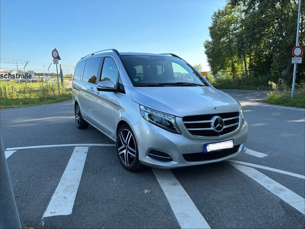 Mercedes-Benz V 250