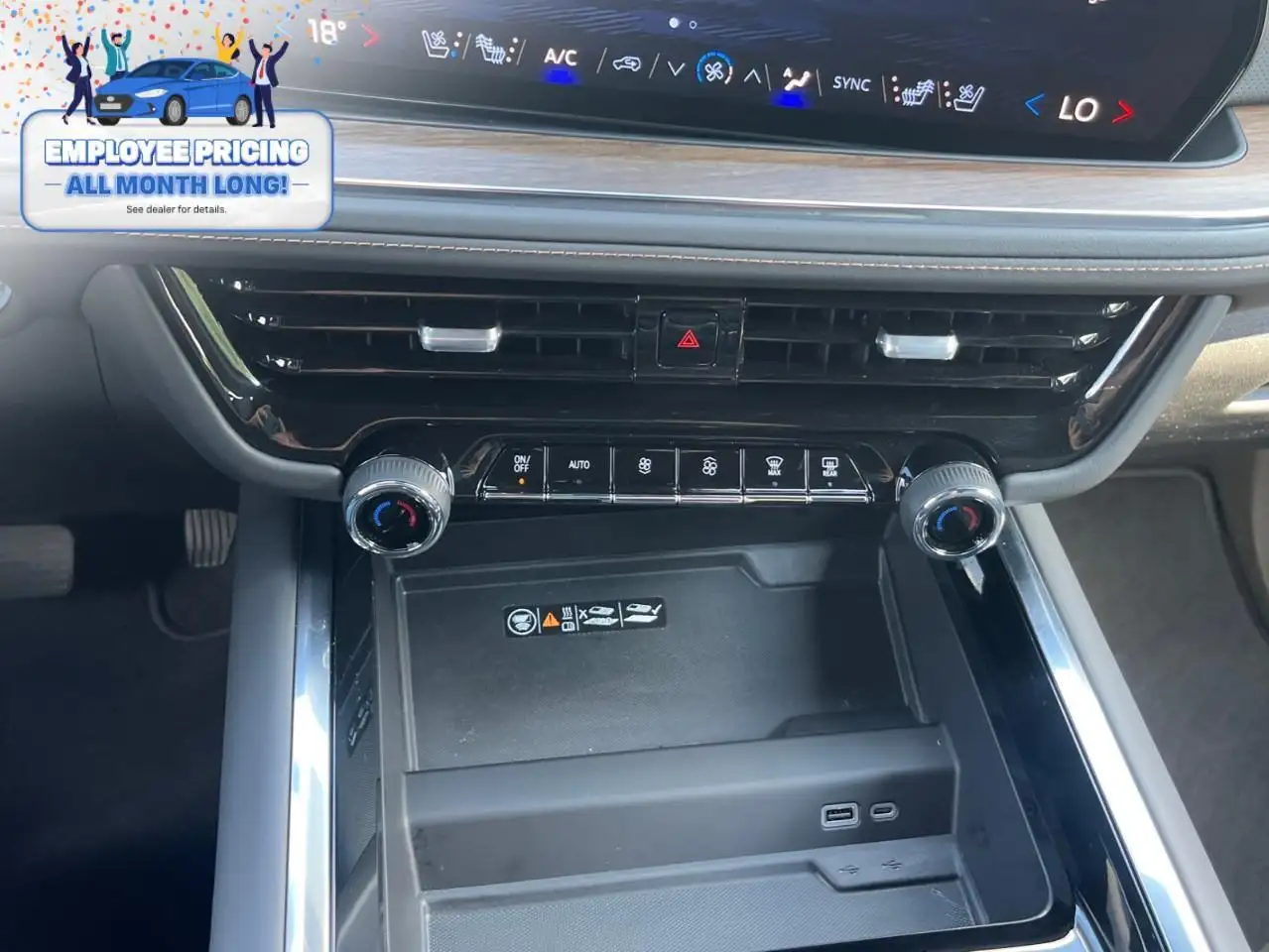 Chevrolet Suburban снимка Chevrolet Suburban