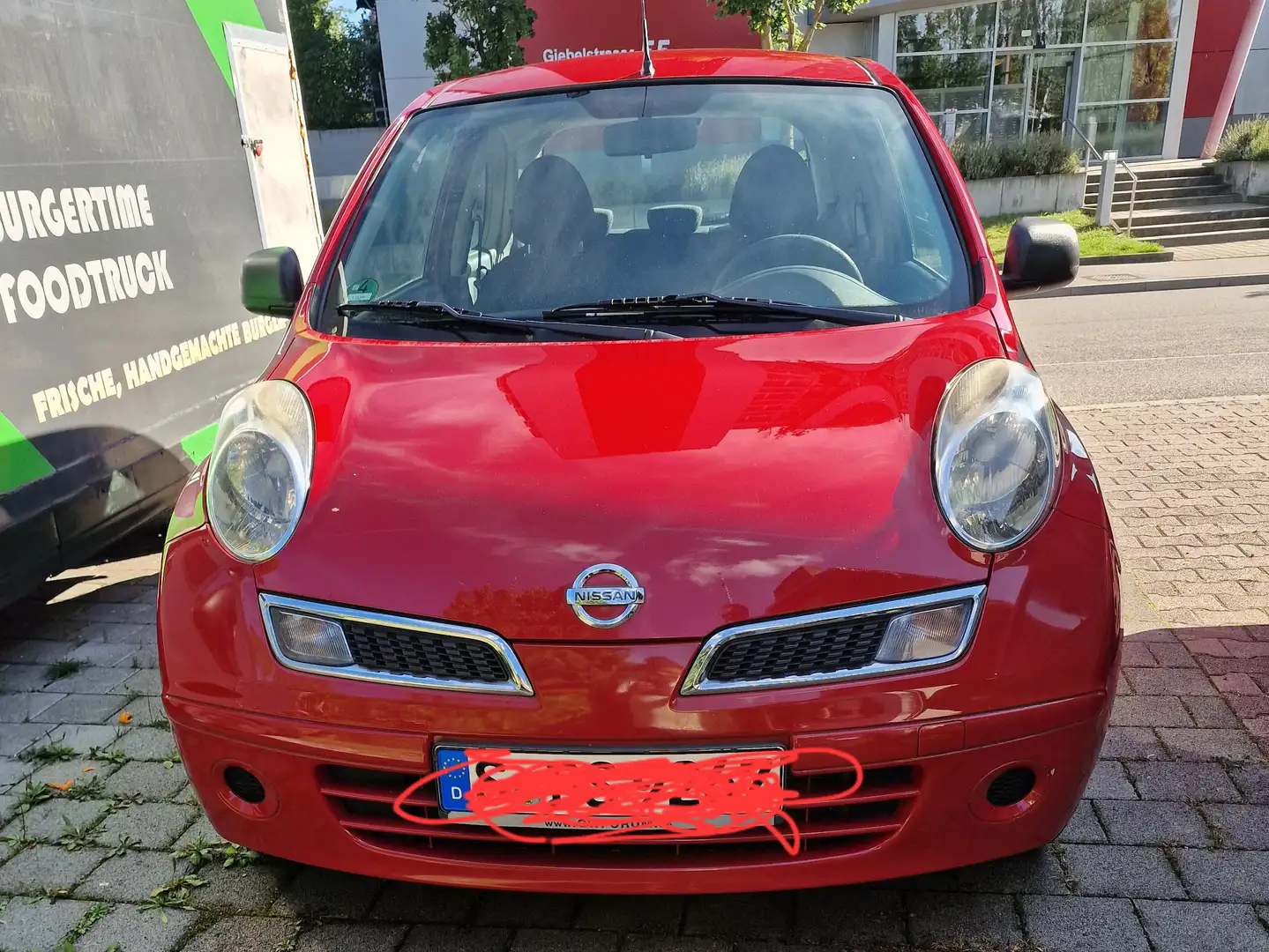 Nissan Micra Rot - 2