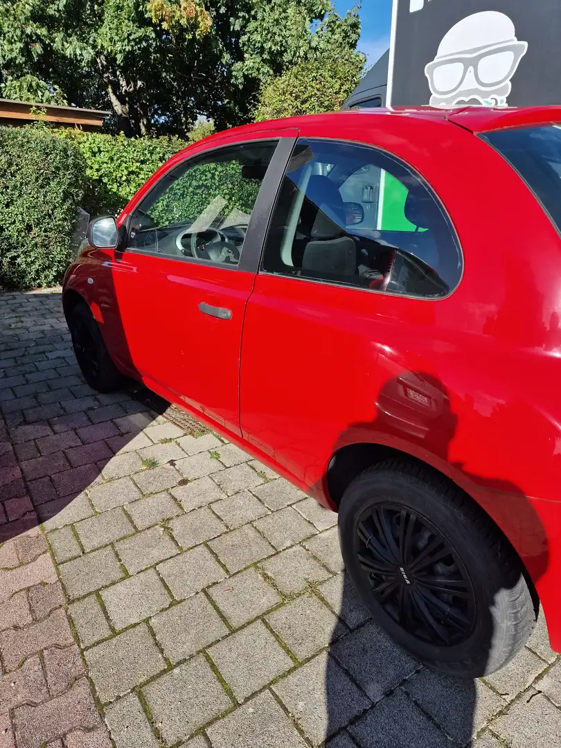 Nissan Micra Rot - 1