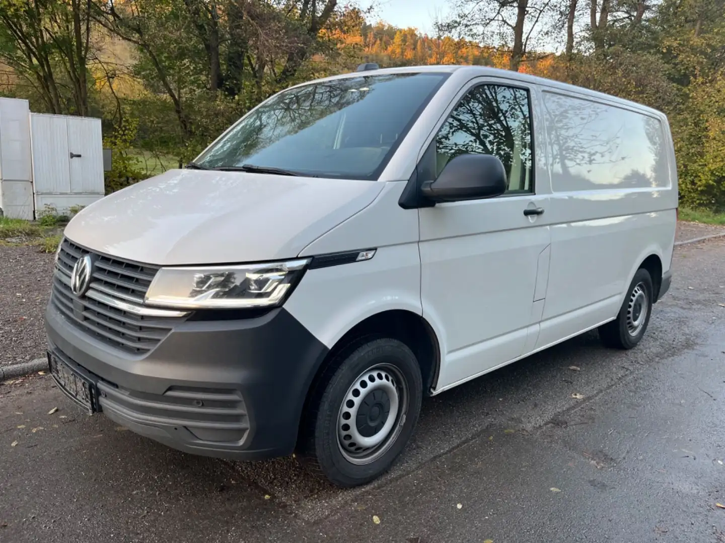 Volkswagen T6 Transporter T6.1 Transporter Kasten  4MOTION Weiß - 1