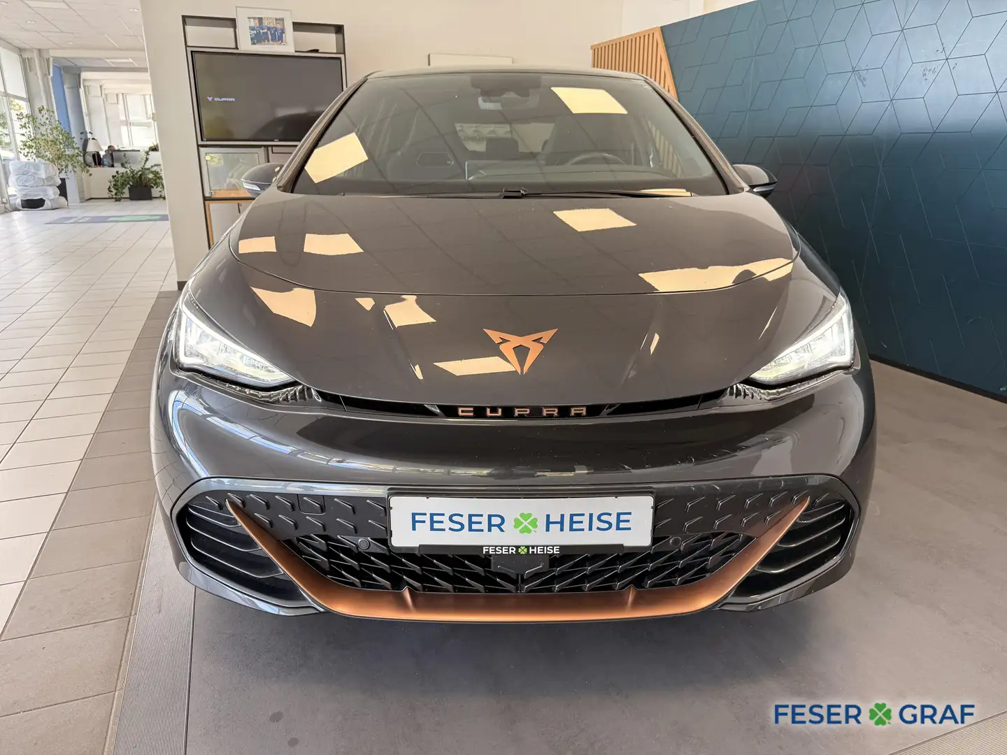 CUPRA Born 170 (58kWh) SHZ*Navi*RearView*ACC*TechPaket* Grau - 2