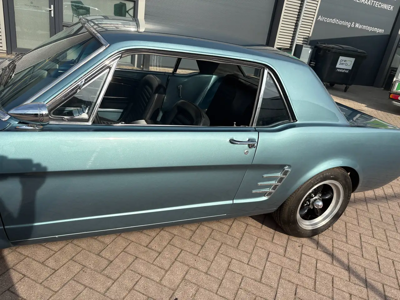 Ford Mustang Coupe A-Code Automaat-NL Kenteken, foto 3