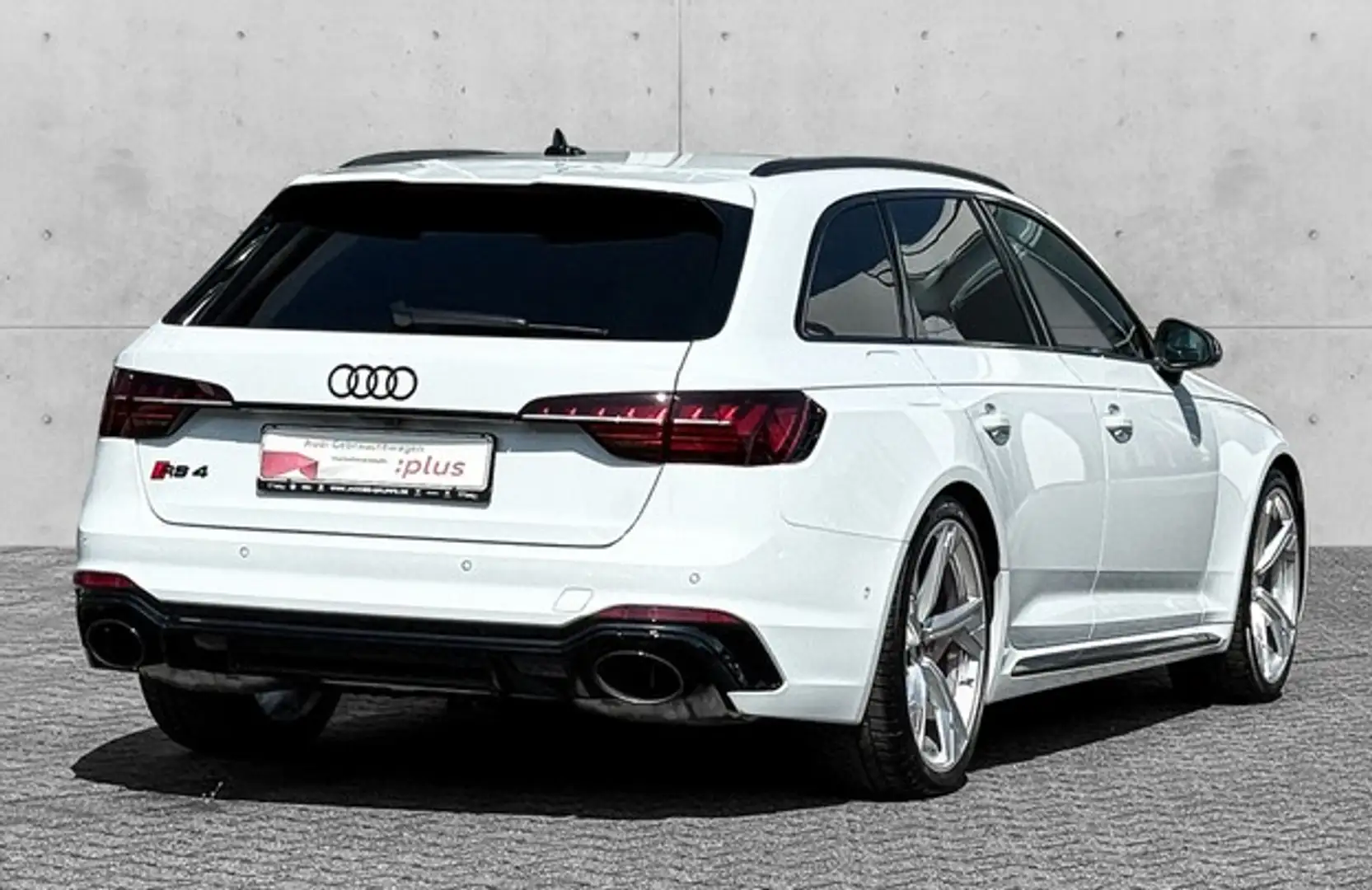 Audi RS4 RS 4 Avant Blackp./HuD/B&O/Pano/Matrix/280 km/h Weiß - 2