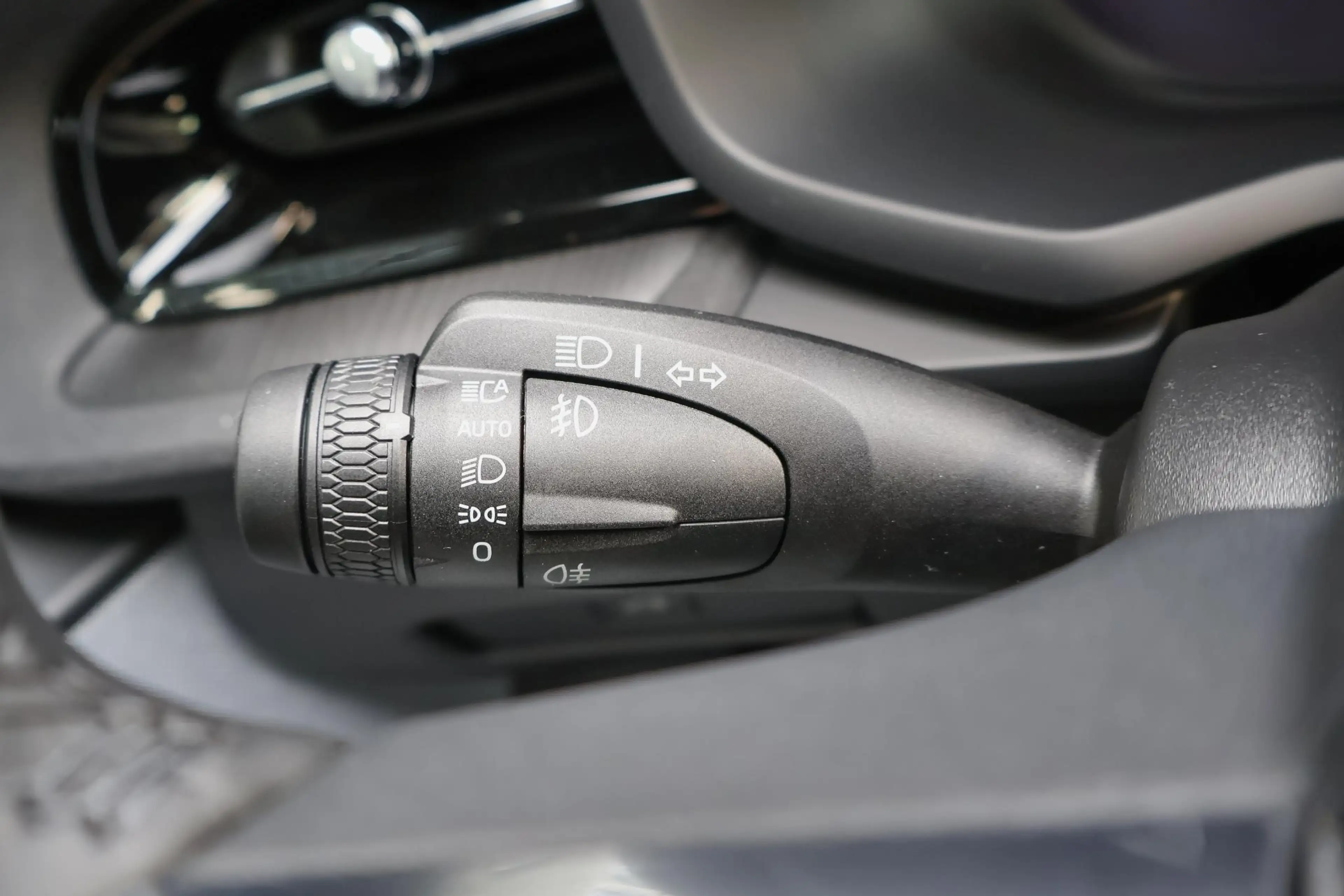 Polestar 2 Long Range Single Motor Prime 82 kWh 20" Lichtmeta — photo 15