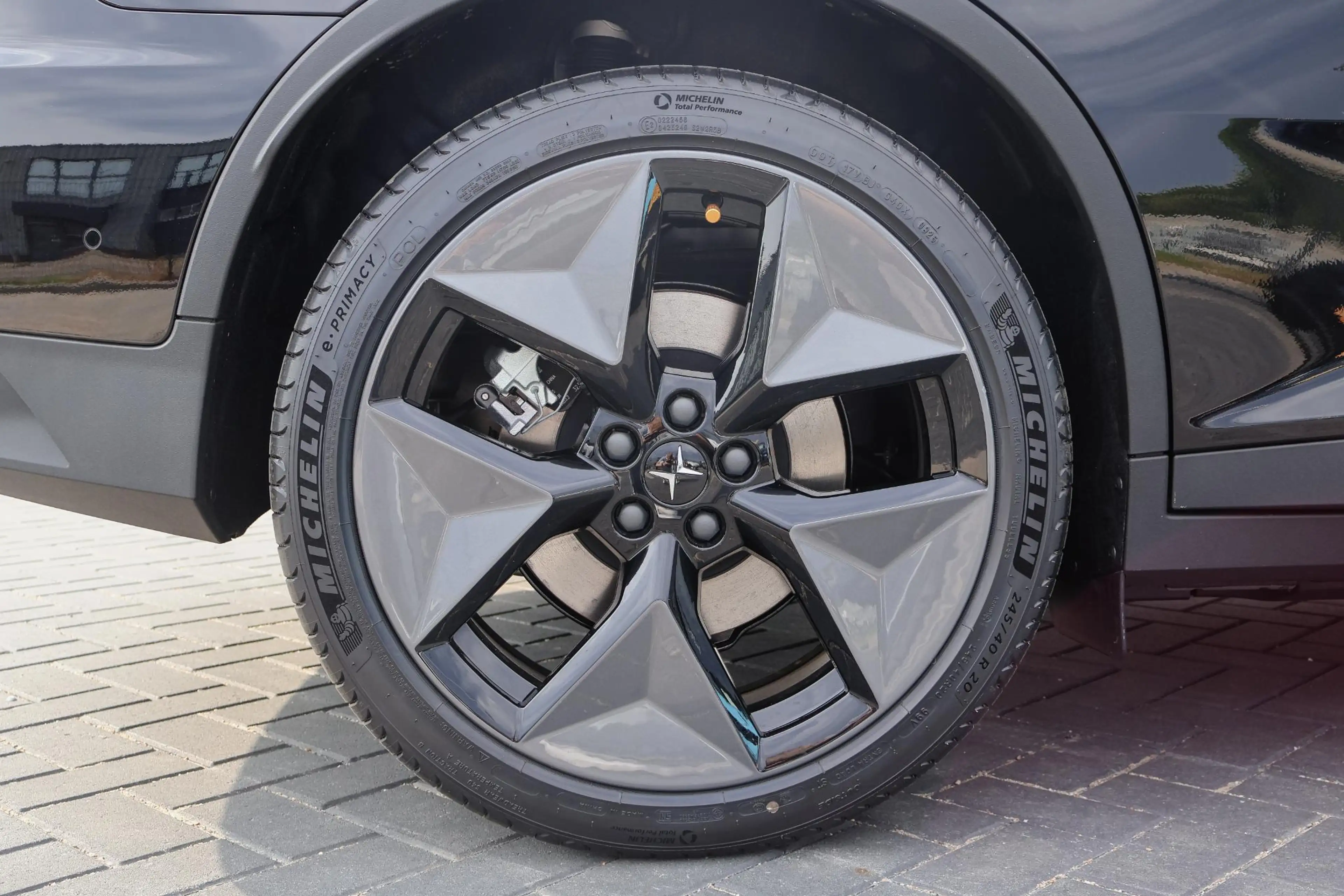 Polestar 2 Long Range Single Motor Prime 82 kWh 20" Lichtmeta — photo 11