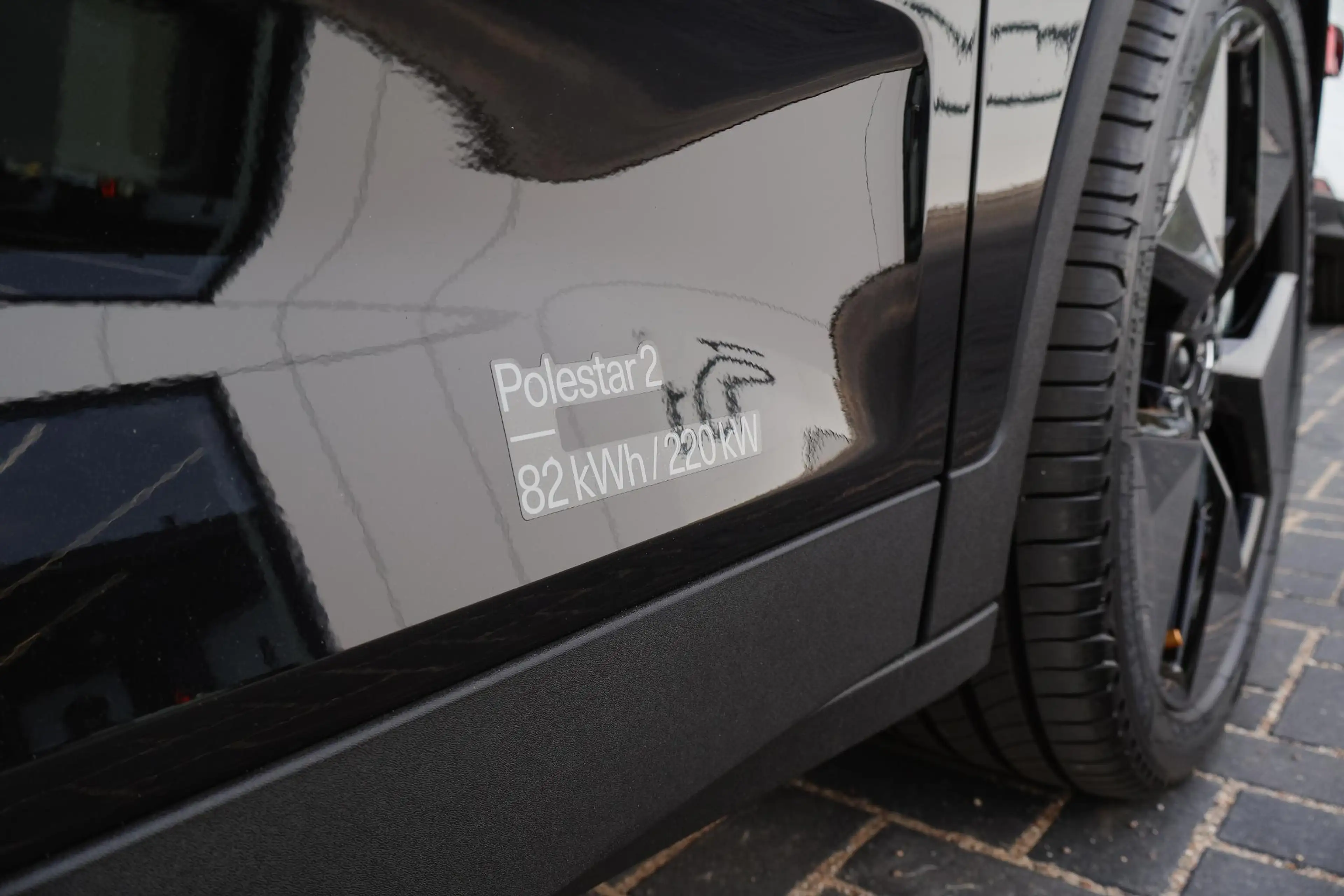 Polestar 2 Long Range Single Motor Prime 82 kWh 20" Lichtmeta — photo 9