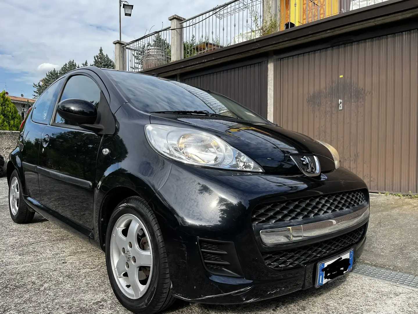 Peugeot 107 5p 1.0 12v Sweet Years c/navi - 2